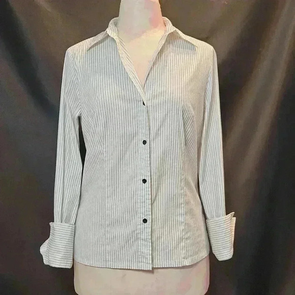 Mossimo Stretch Long Sleeve Button Down Shirt - Picture 1 of 13